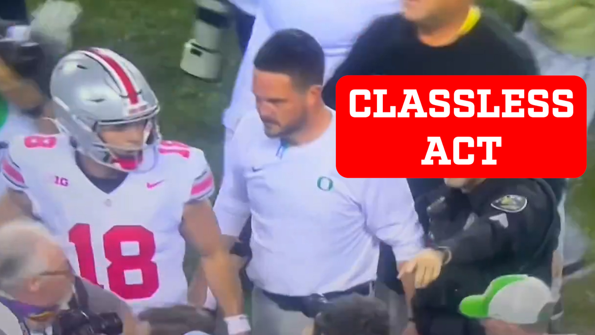 Ohio States Will Howard confronts Oregon cameraman following frustrating loss